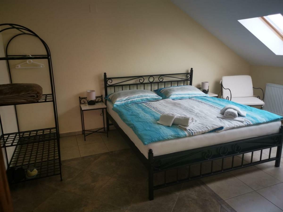 Ferienwohnung Ulica Ante Starcevica 113 Okucani Exterior foto